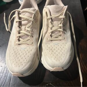 Hoka Clifton 9 size 10B
